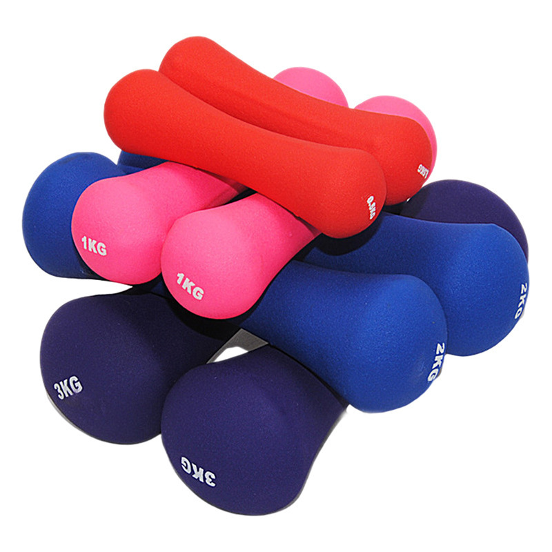 Proč musíte pro silový trénink používat fitness činky?